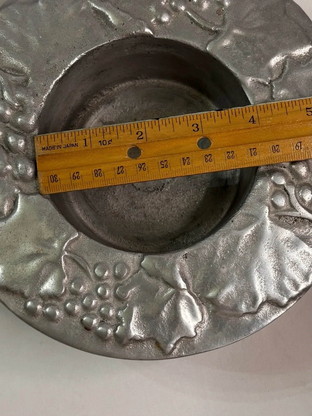 Source Unknown elegant silver